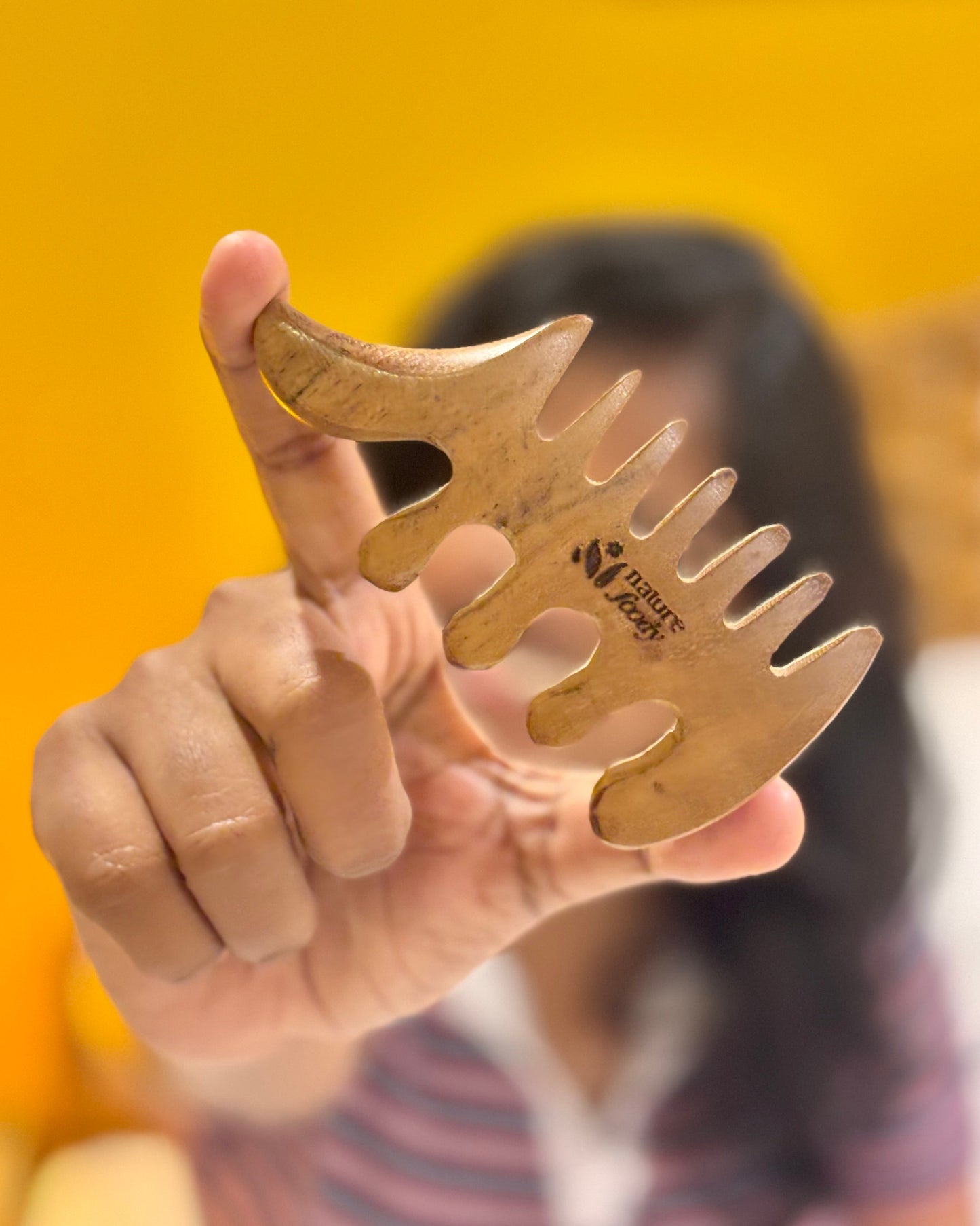 Scalp Stimulator Nature foody to your skin